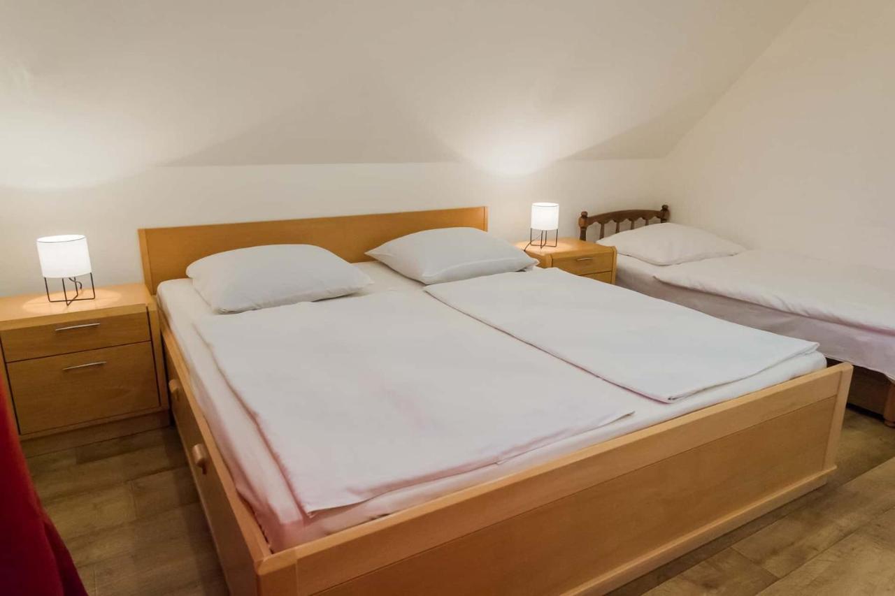 Diófa Apartman Keszthely Exterior foto