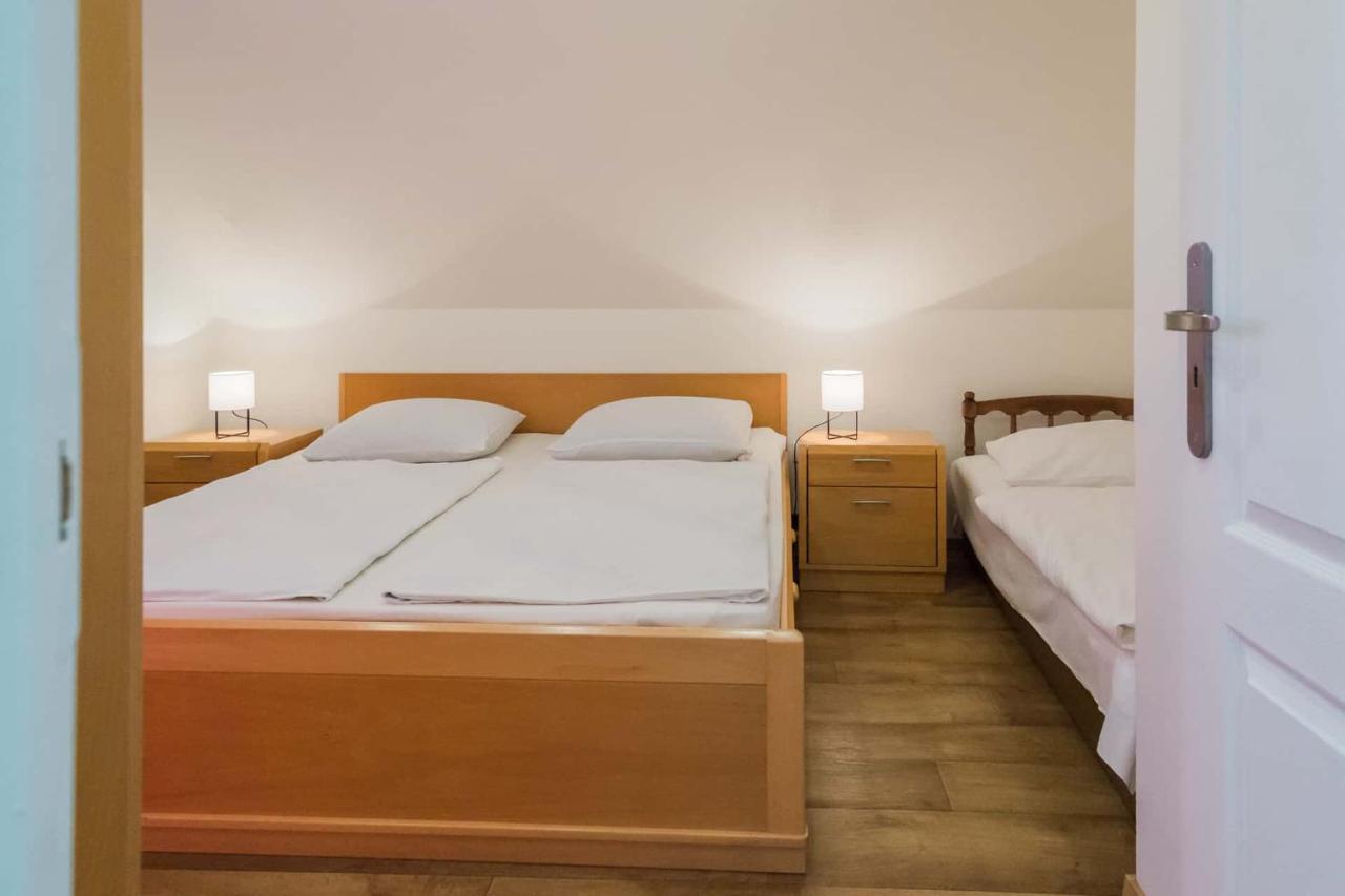 Diófa Apartman Keszthely Exterior foto